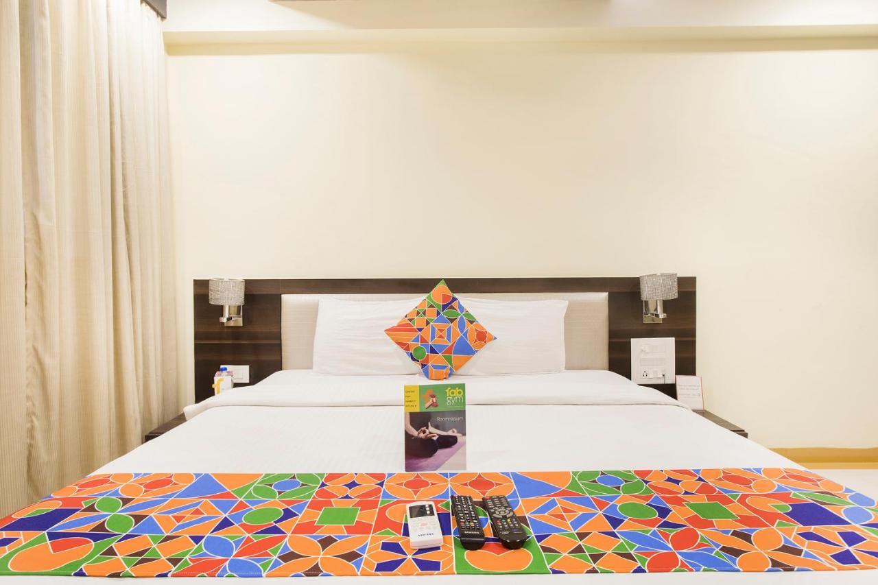 Fabexpress Time Square Hotel Thane Exterior photo