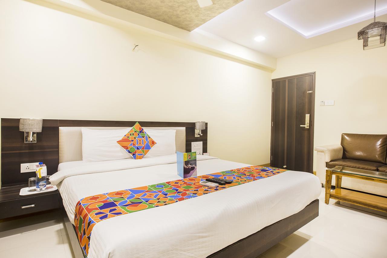 Fabexpress Time Square Hotel Thane Exterior photo